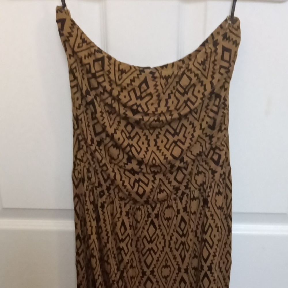 Forever 21 Brown Geometric Maxi Dress